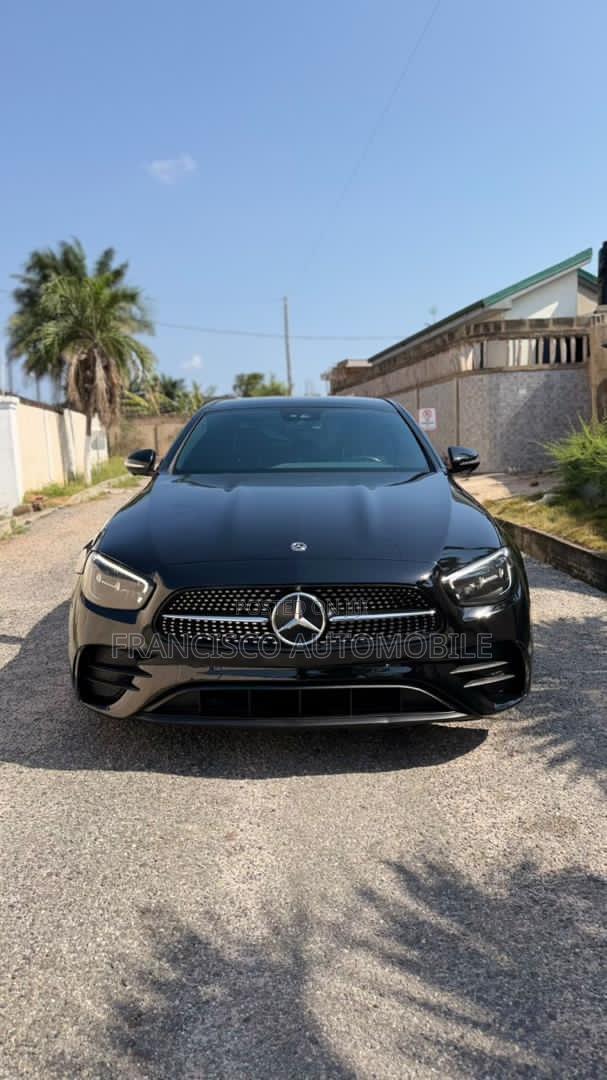 Mercedes-Benz E350 2022 Black