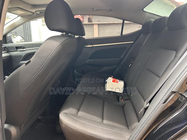 Hyundai Elantra Limited 2020 Black