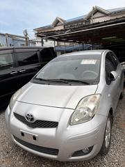 Toyota Yaris Base Hatchback 5dr 2010 Silver for sale