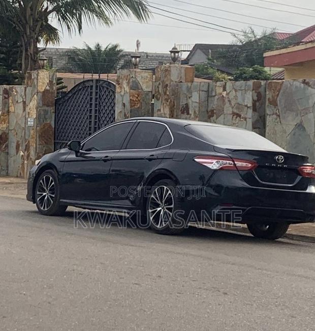 Toyota Camry 2019 Black
