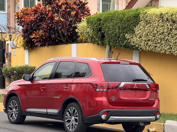 Mitsubishi Outlander SEL AWC 2016 Red