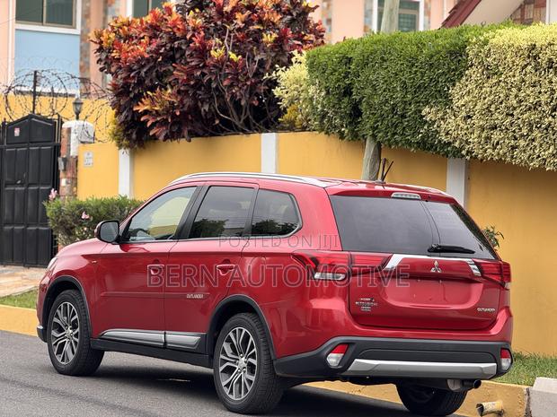 Mitsubishi Outlander SEL AWC 2016 Red