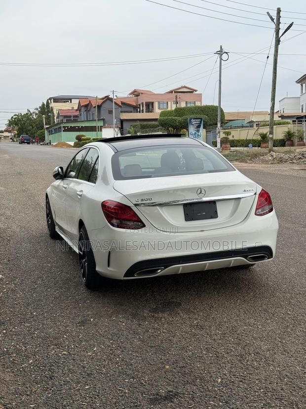 Mercedes-Benz C300 Sport 4Matic Sedan AWD (2.0L 4cyl 7A) 2017 White