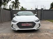 Hyundai Elantra SE 2018 White for sale