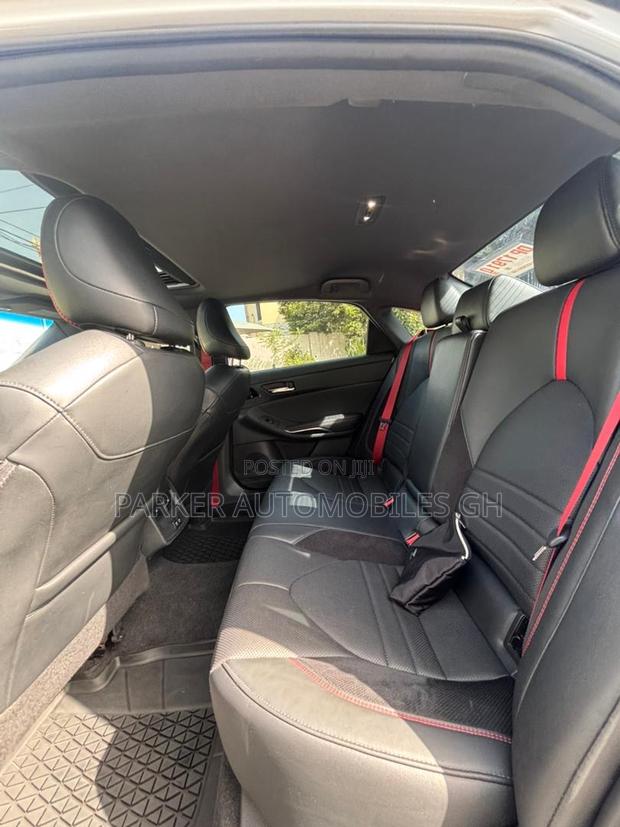 Toyota Avalon TRD 2020 White