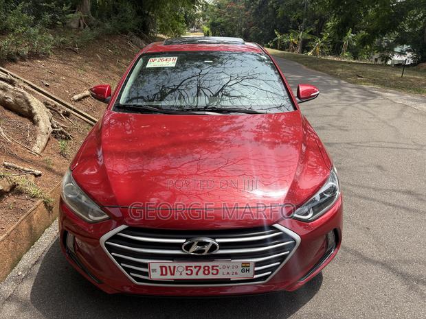 Hyundai Elantra 2017 Red