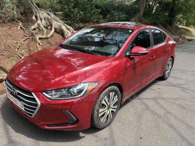 Hyundai Elantra 2017 Red