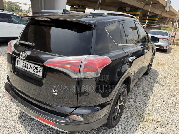 Toyota RAV4 2018 Black