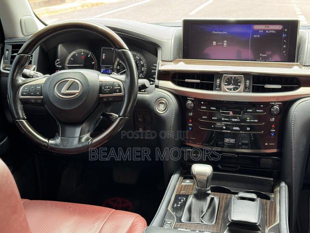 Lexus LX 570 AWD 2021 Black