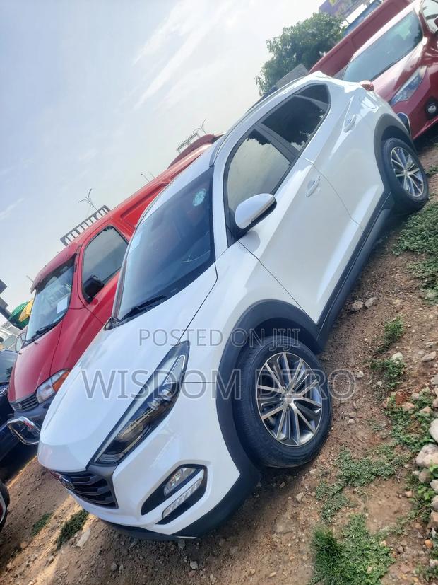 Hyundai Tucson 2017 White