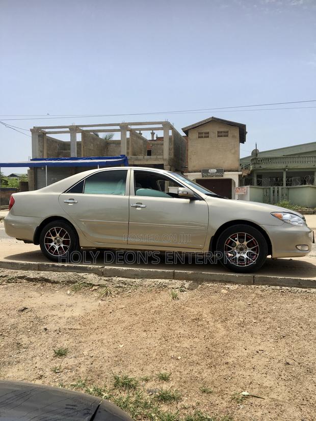 Toyota Camry LE 4dr Sedan (2.4L 4cyl 5A) 2009 Beige