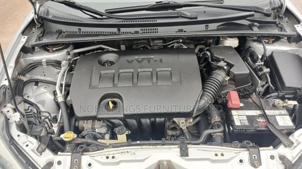 Toyota Corolla 2016 Silver