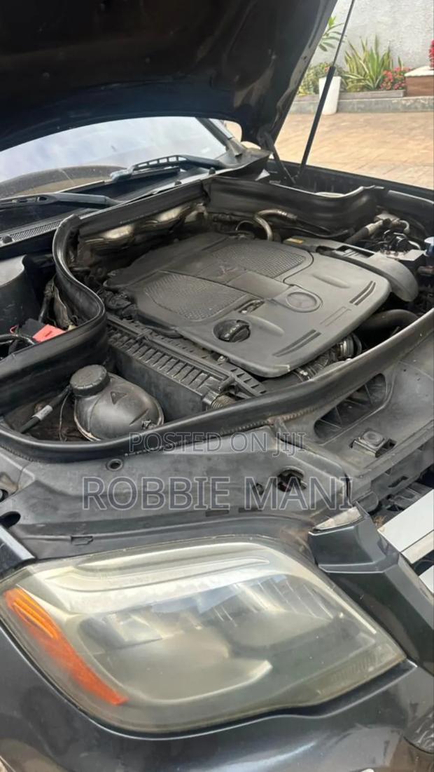 Mercedes-Benz GLK-Class 350 2014 Gray