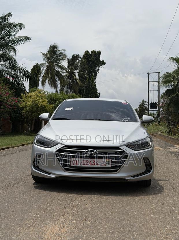 Hyundai Avante 2017 Silver
