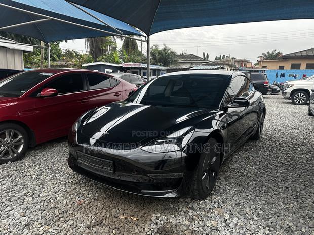 Tesla Model 3 60 kWh 2022 Black