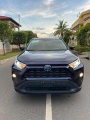 Toyota RAV4 XLE AWD 2019 Blue for sale
