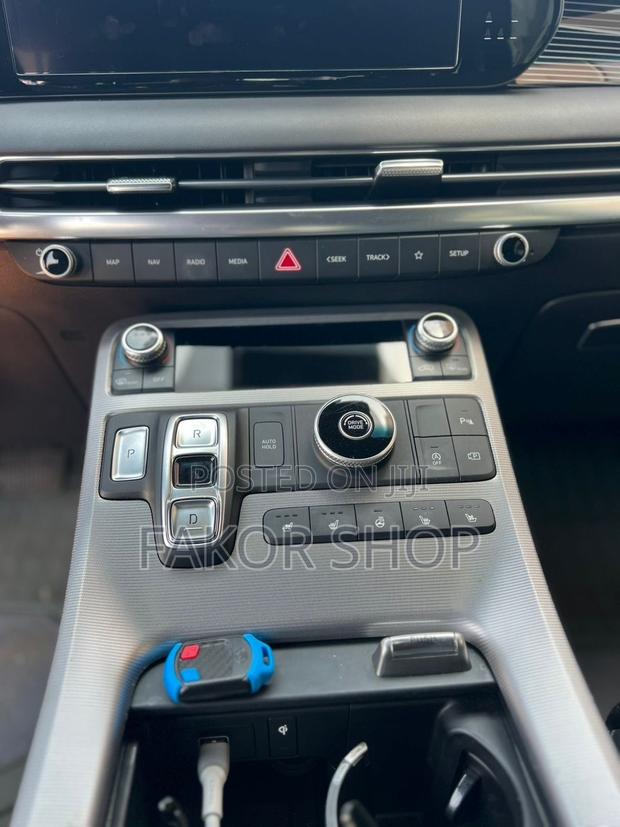 Hyundai Palisade Calligraphy 2024 Burgundy
