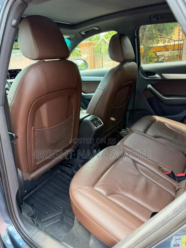 Audi Q3 2017 Blue