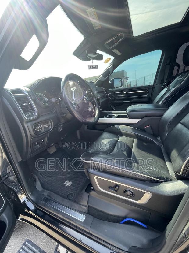 Dodge RAM 1500 5.7 Petrol AWD 2019 Black