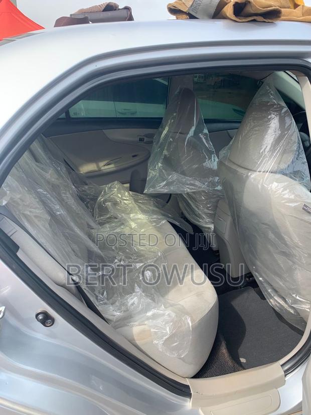 Toyota Corolla 2013 Silver