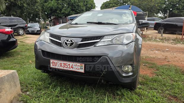 Toyota RAV4 LE 4dr SUV AWD (2.5L 4cyl 6A) 2015 Black