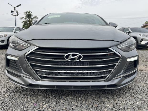 Hyundai Elantra Sport 2018 Gray