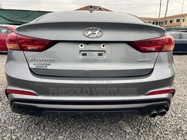 Hyundai Elantra Sport 2018 Gray