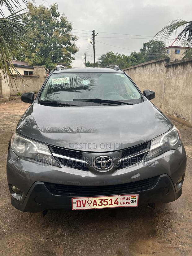 Toyota RAV4 2015 Gray