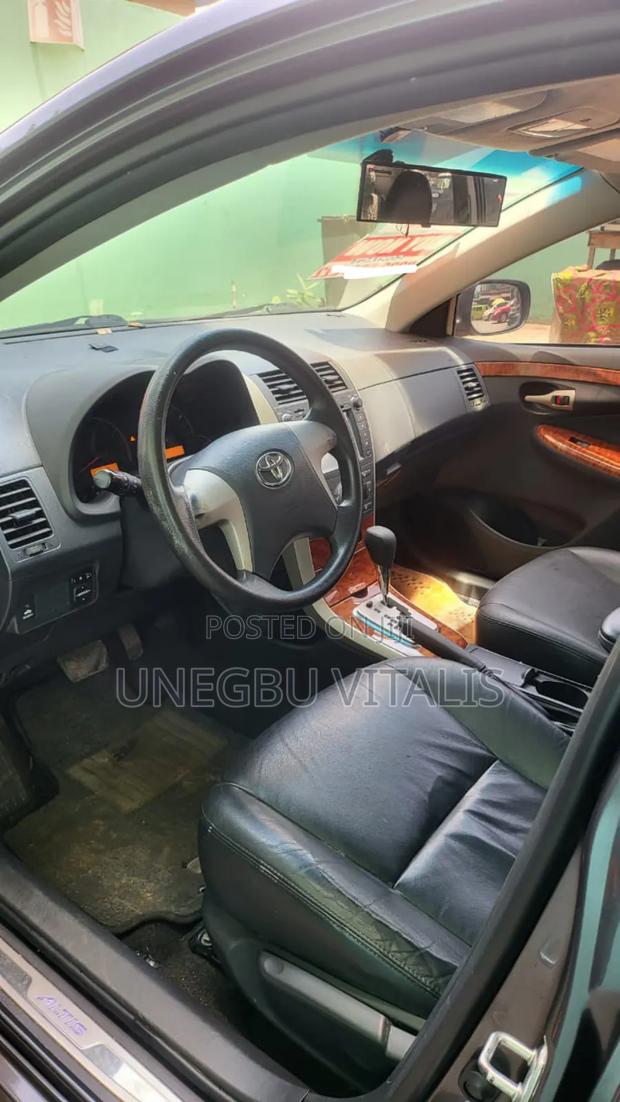 Toyota Corolla 1.6 Advanced 2009 Gray