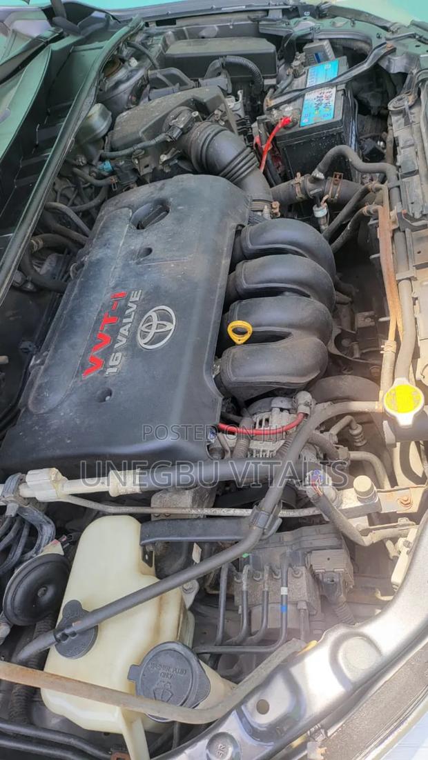 Toyota Corolla 1.6 Advanced 2009 Gray