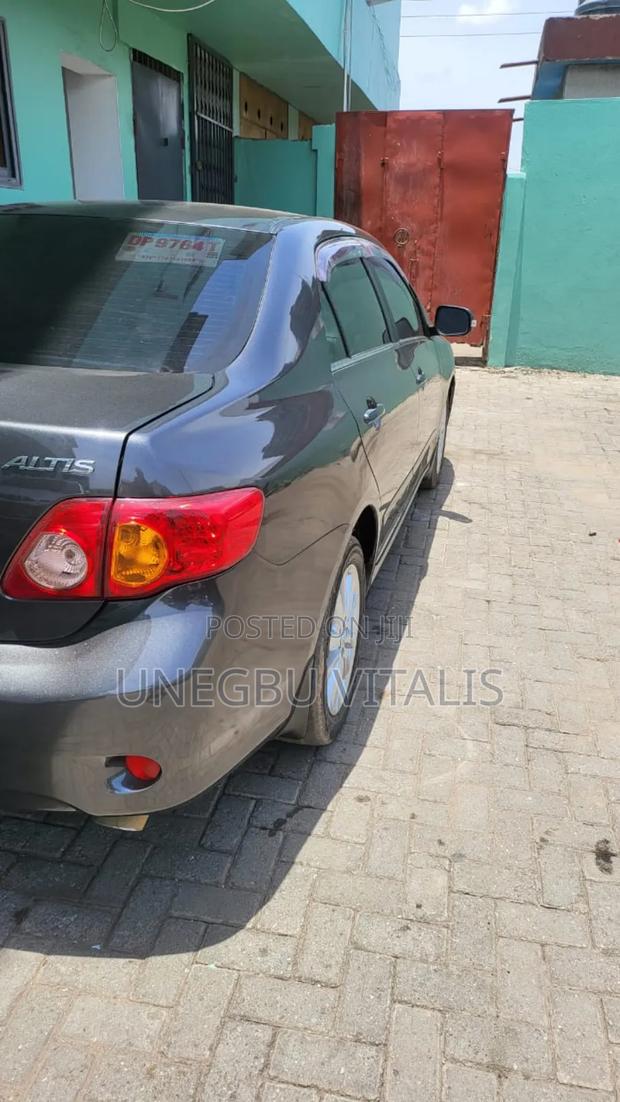 Toyota Corolla 1.6 Advanced 2009 Gray