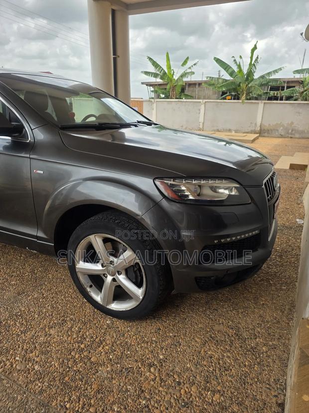 Audi Q7 3.0T S line Prestige AWD quattro 2013 Gray