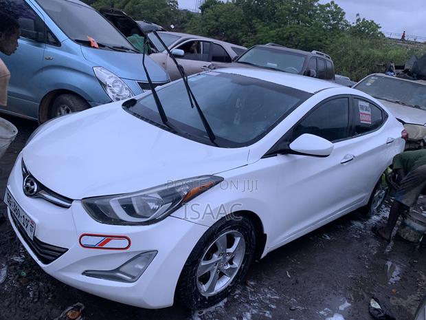 Hyundai Elantra 2014 White