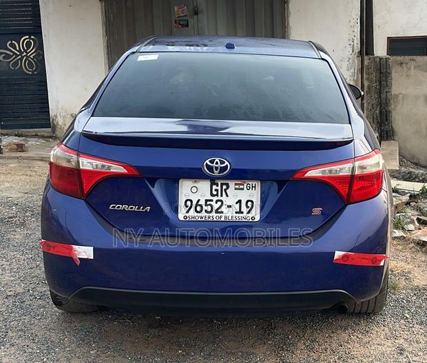 Toyota Corolla S 4dr Sedan (1.8L 4cyl CVT) 2014 Blue