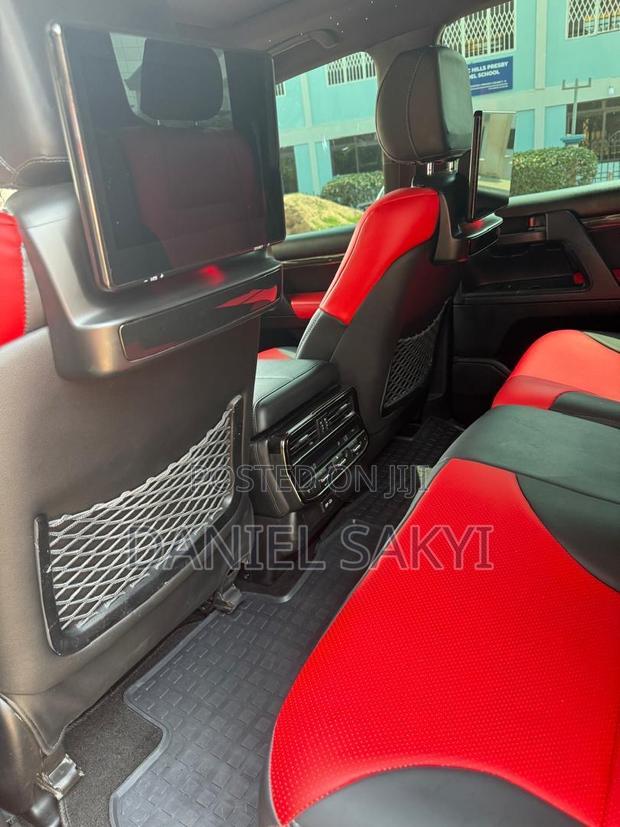 Toyota Land Cruiser 2015 Black