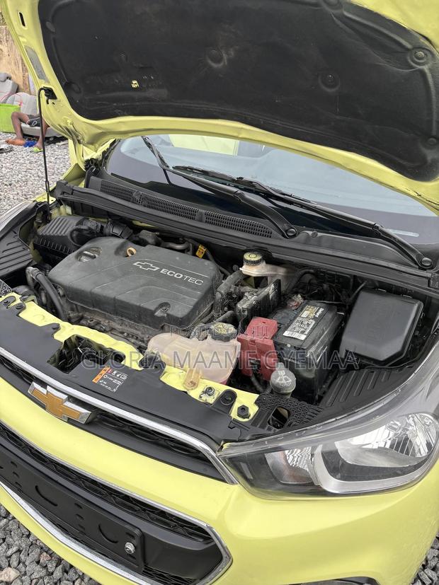 Chevrolet Spark LT w/1LT CVT 2017 Yellow