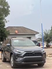 Toyota RAV4 XLE AWD 2024 Gray for sale
