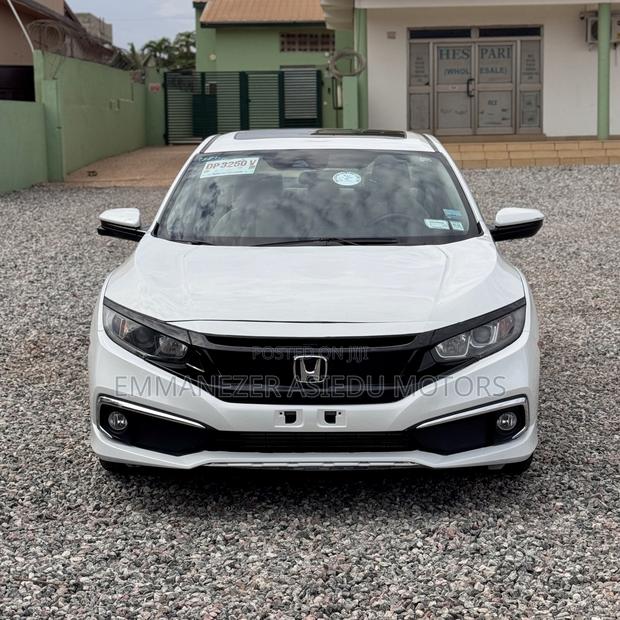 Honda Civic EX Sedan 2019 White