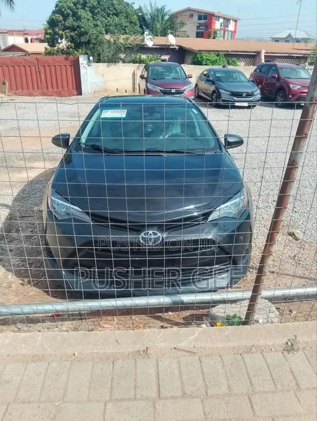 Toyota Corolla LE Eco (1.8L 4cyl 2A) 2019 Gray