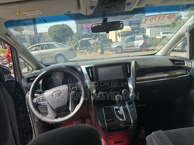 Toyota Voxy 2020 Black