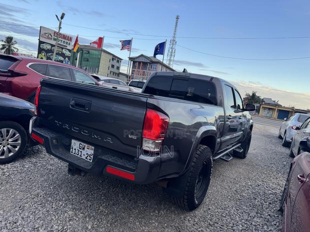 Toyota Tacoma TRD Sport 2021 Gray