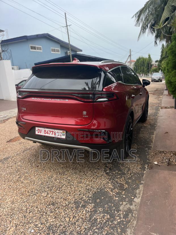 BYD Tang DM-i 2022 Red