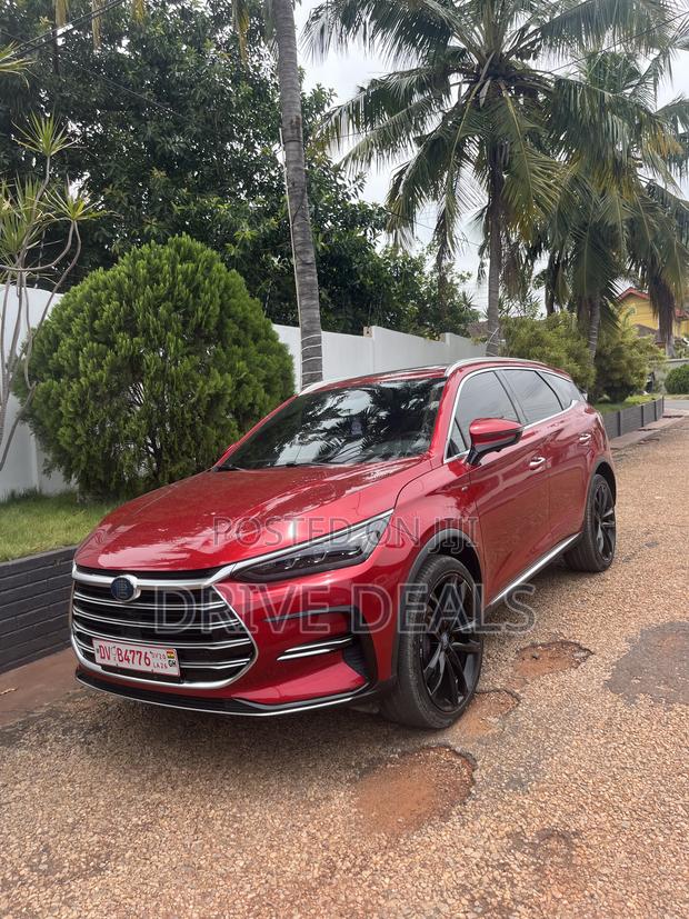 BYD Tang DM-i 2022 Red
