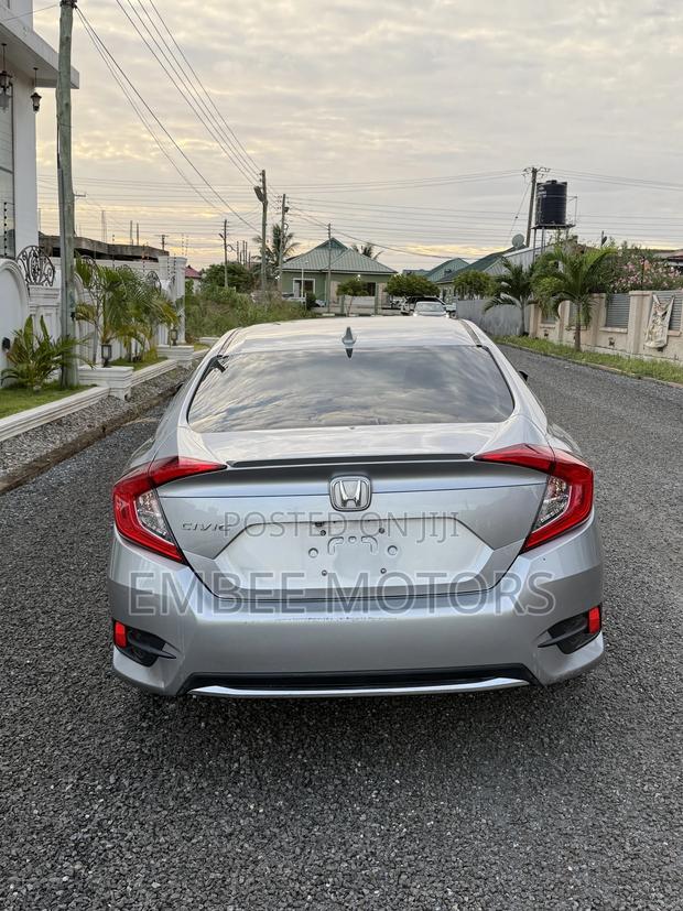 Honda Civic EX Sedan 2020 Silver