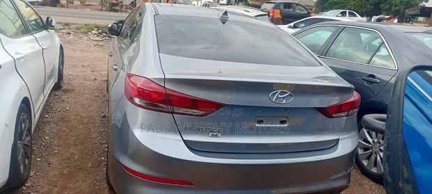Hyundai Elantra 2015 Gray