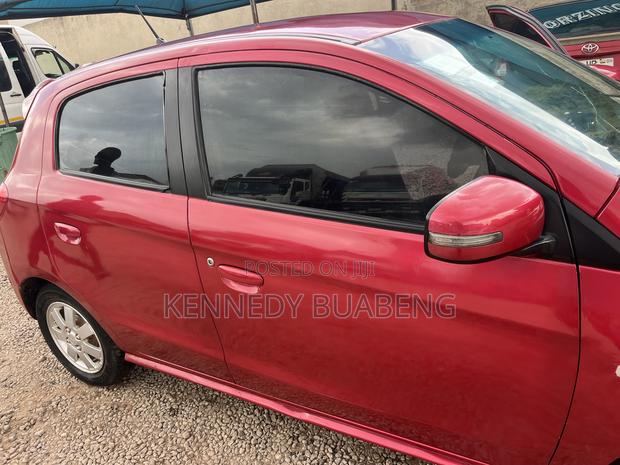 Mitsubishi Mirage ES 4dr Hatchback (1.2L 3cyl 5M) 2015 Red