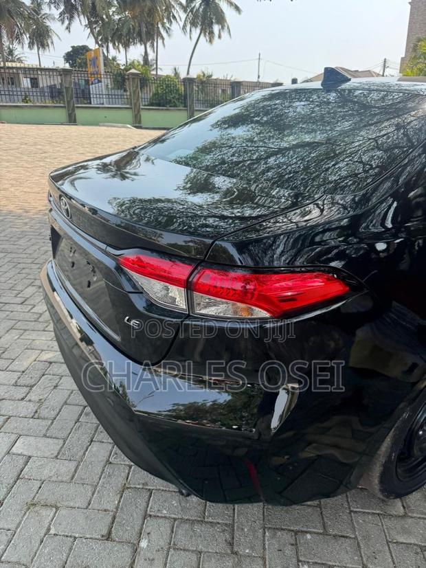 Toyota Corolla LE 2023 Black