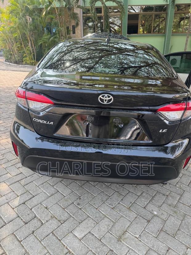 Toyota Corolla LE 2023 Black