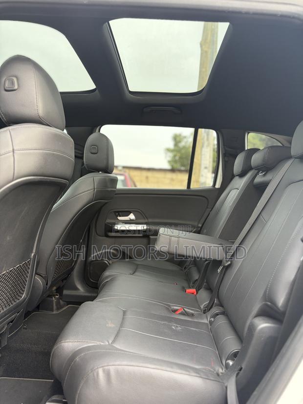 Mercedes-Benz GLB-Class GLB 250 4MATIC 2020 White