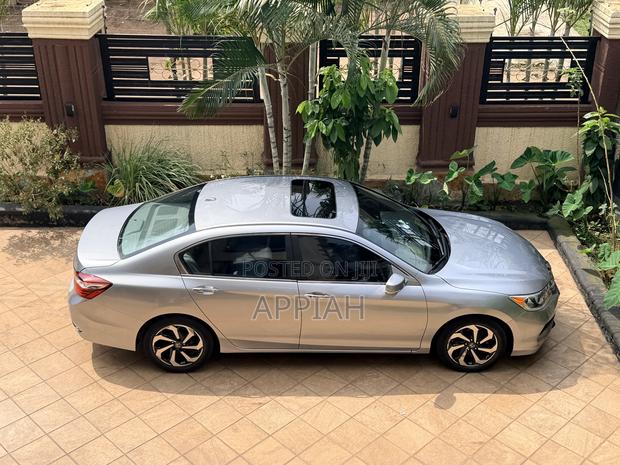 Honda Accord EX-L 4dr Sedan FWD (2.4L 4cyl 2A) 2016 Silver